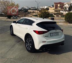 إنفينيتي QX30